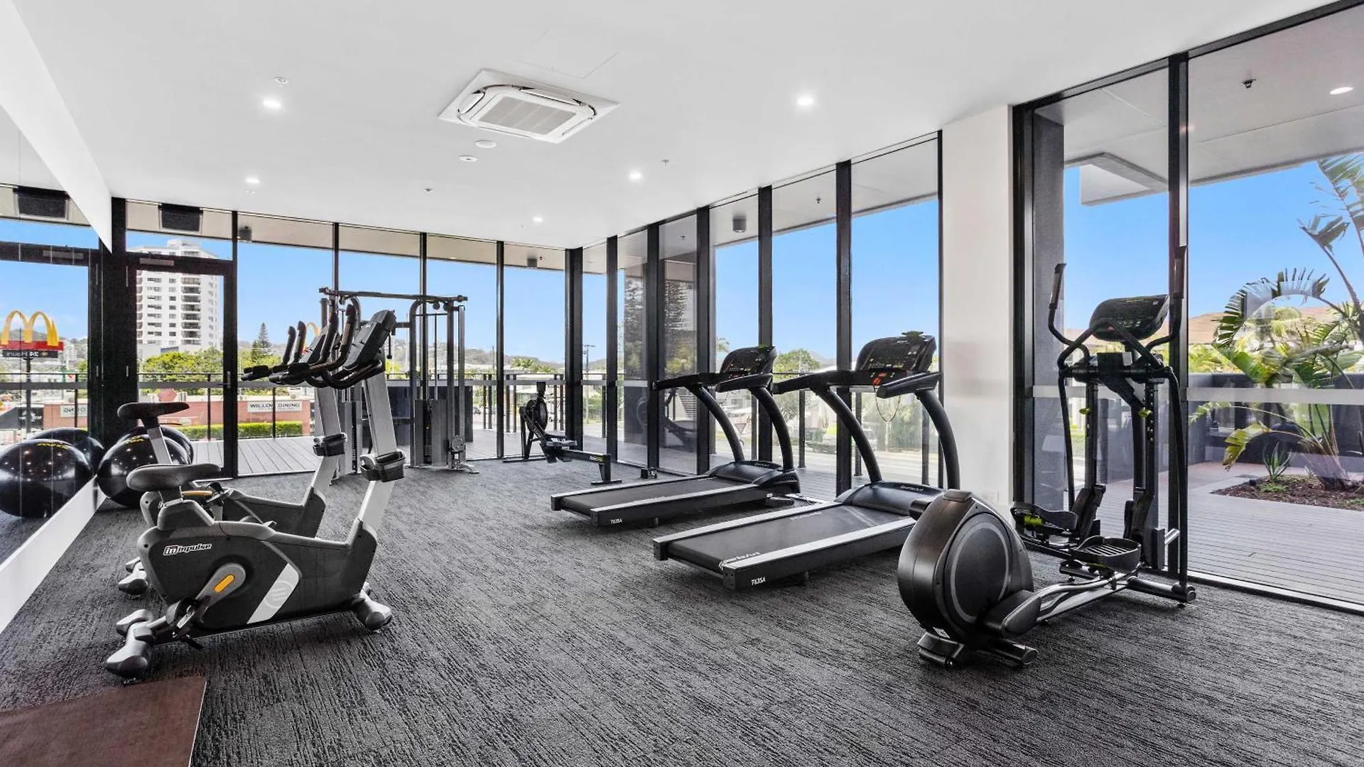 Sandbar Private Apartments - Hosted By Burleigh Letting Company Gold Coast
